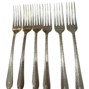 WM Rogers & Son Silver Plate Flatware Lot o f 6 Dinner Forks 7 inch Exquisite